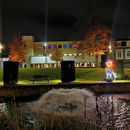 Parkzicht Couette-café 4*