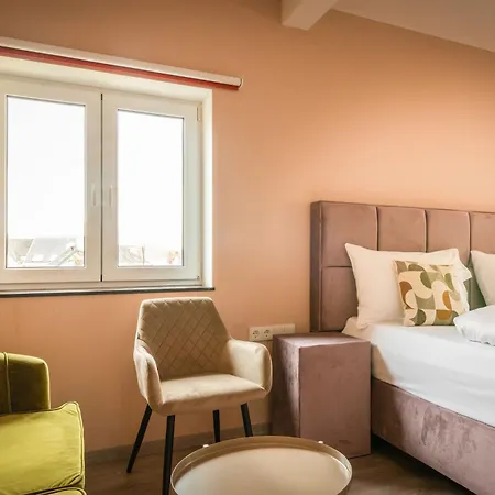 Parkzicht Frühstückspension 4*